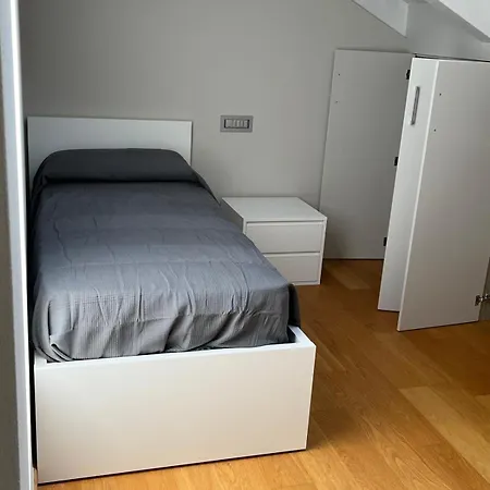 Scoggione Apartment *